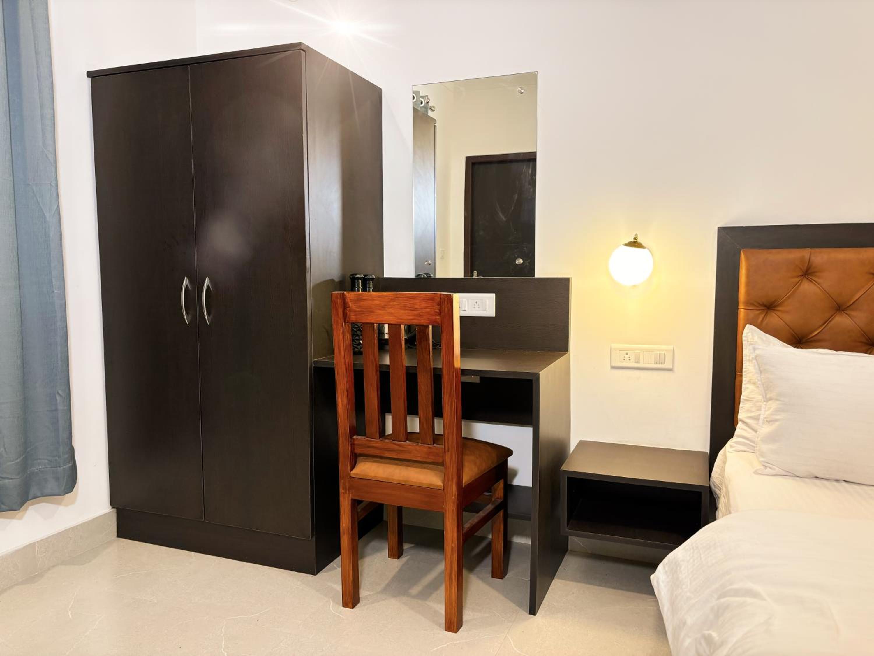 Hotel Sherabling