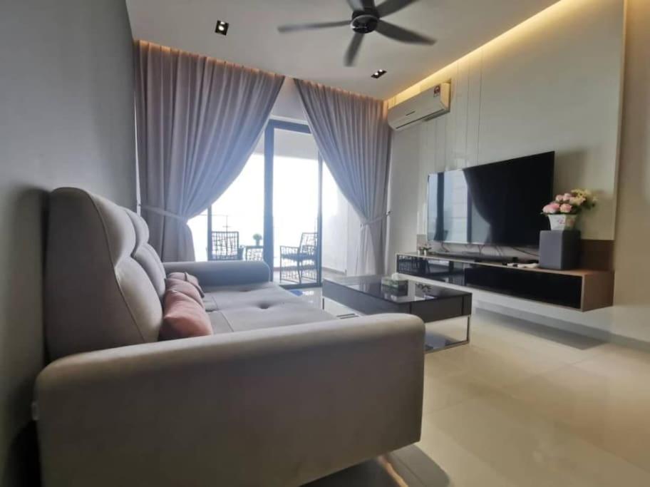 AmberSide DangaBay 3R3B Full Seaview High Floor