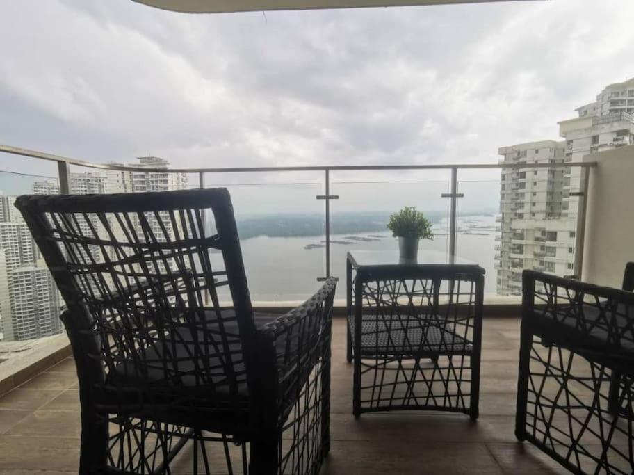 AmberSide DangaBay 3R3B Full Seaview High Floor
