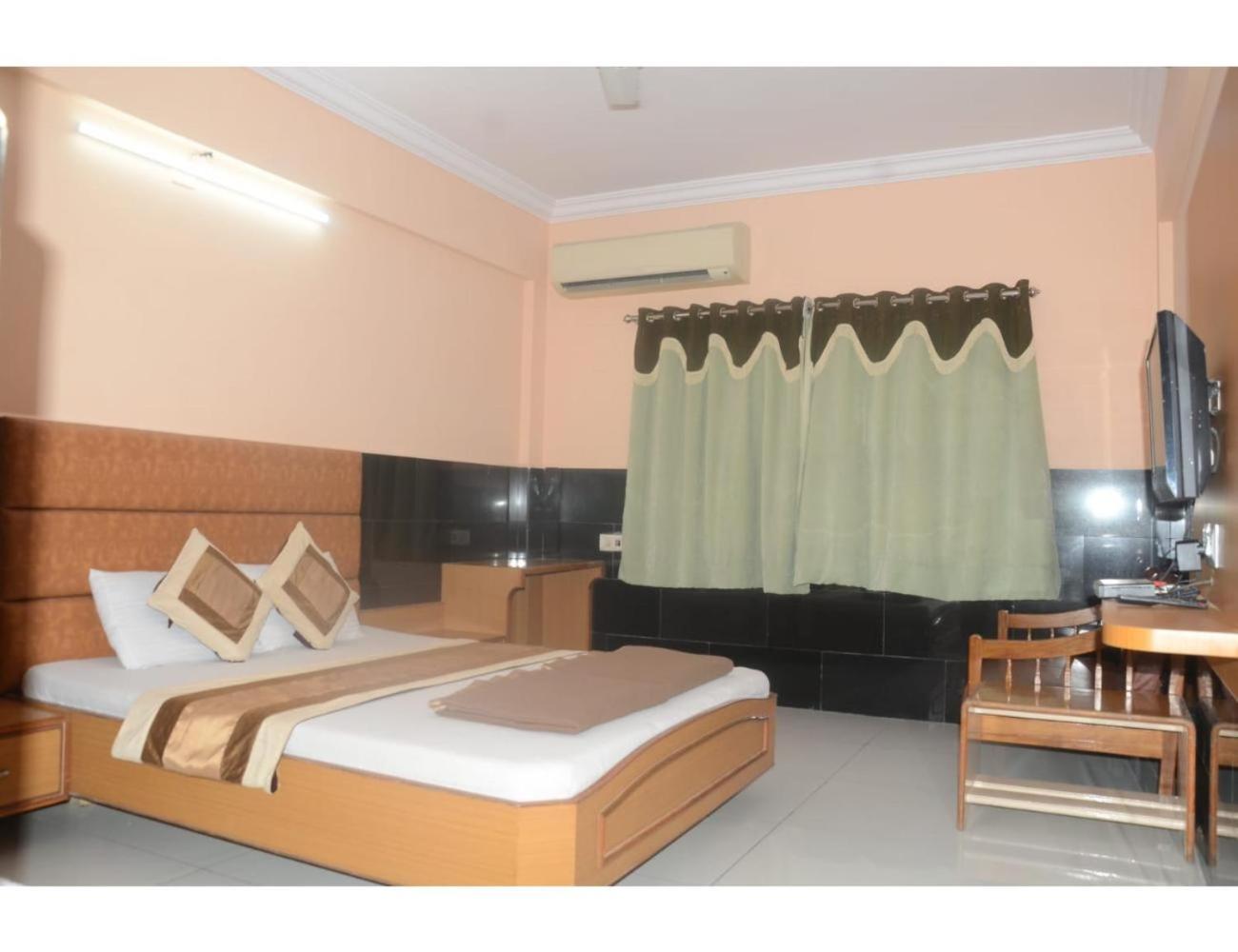 Hotel Shree Darshan, Dwarka
