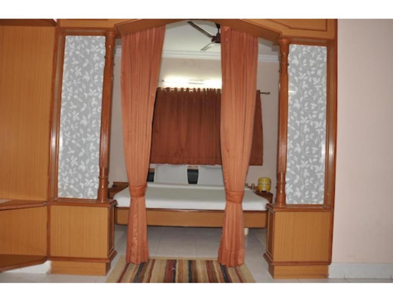 Hotel Shree Darshan, Dwarka