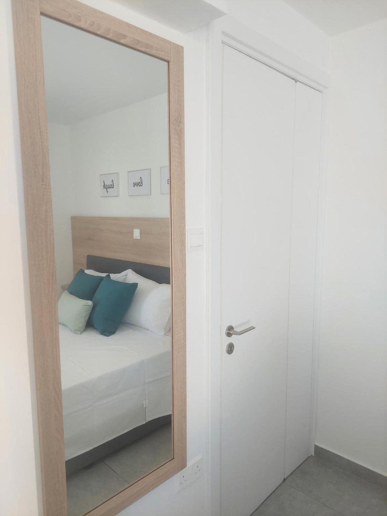 Green Bay Suites