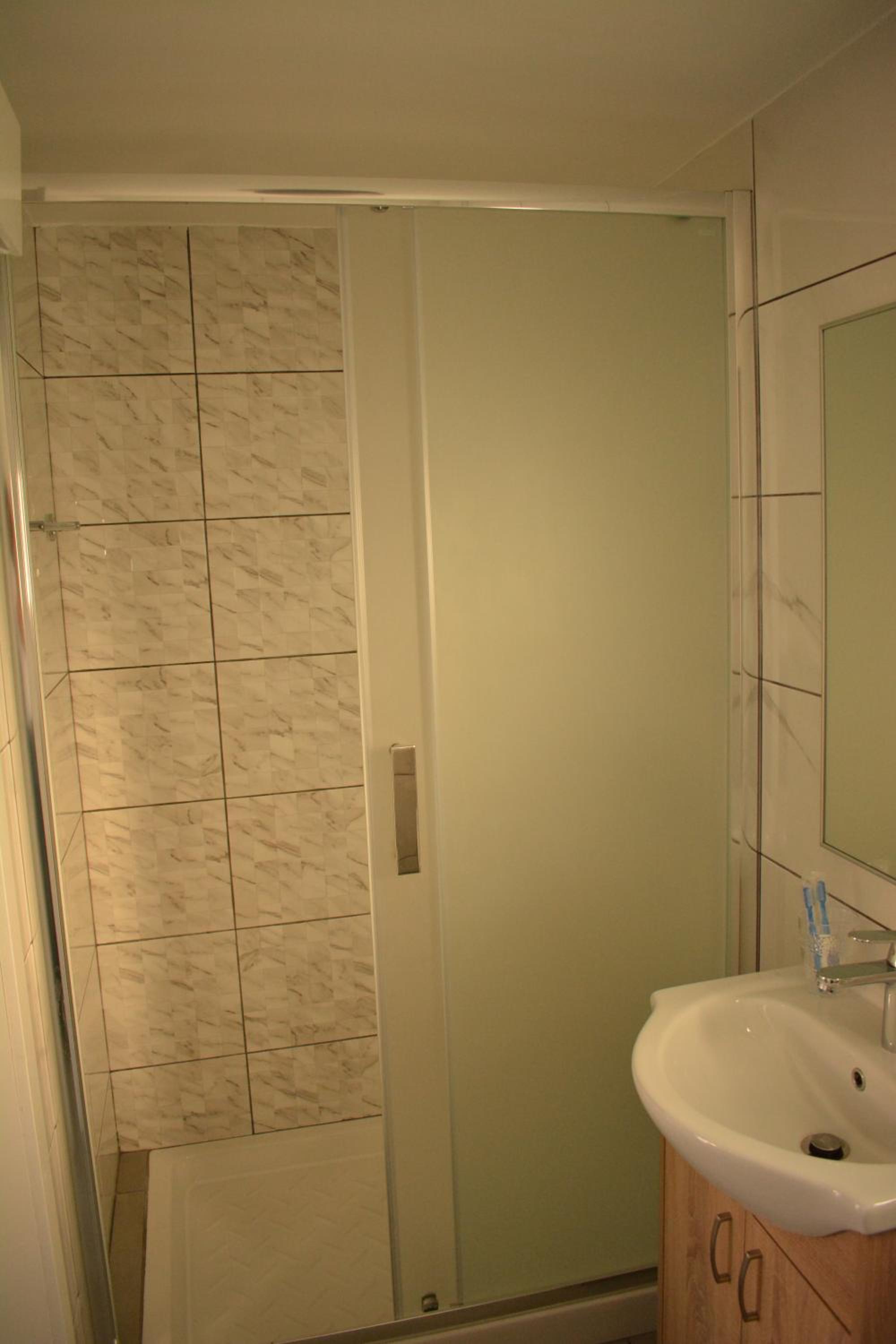 Green Bay Suites