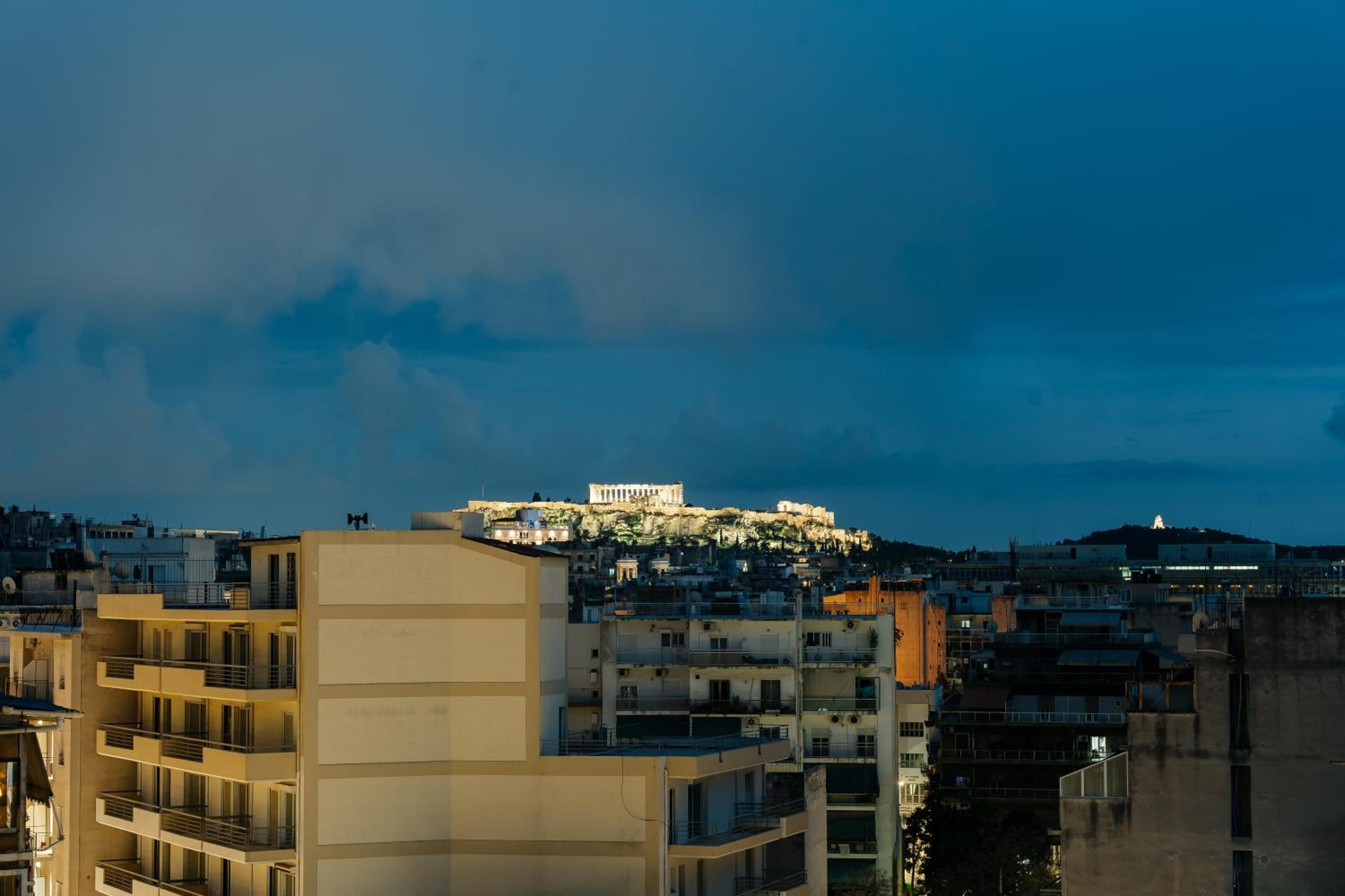 Smart-Stay Acropolis View