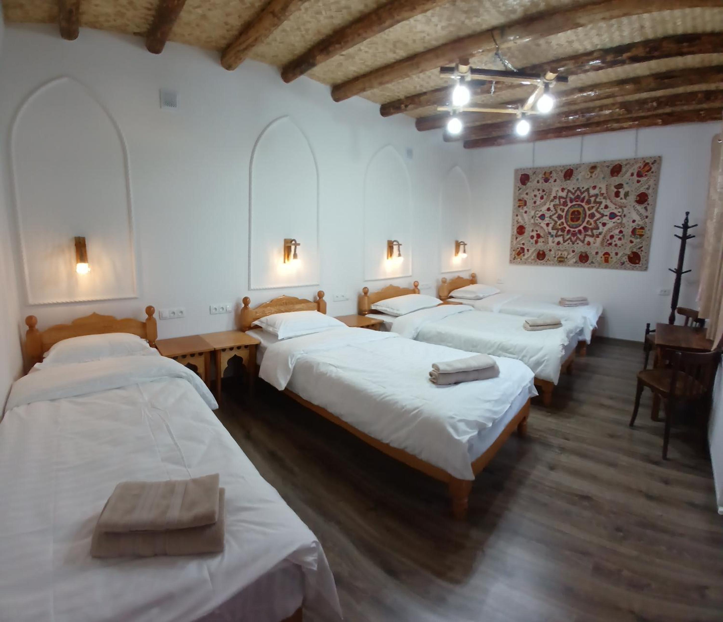 Sarrof Guest House