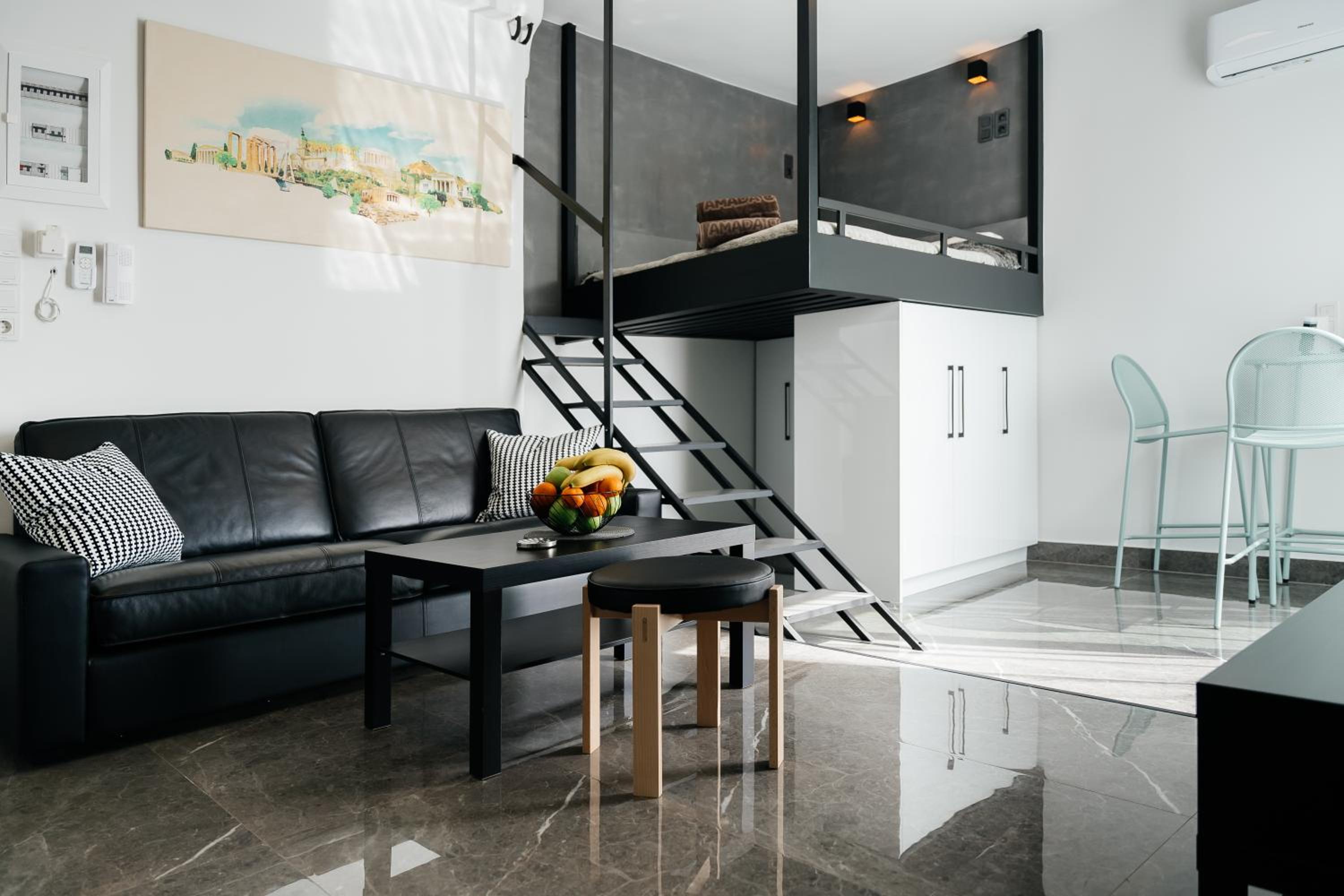 Smart-Stay Acropolis View