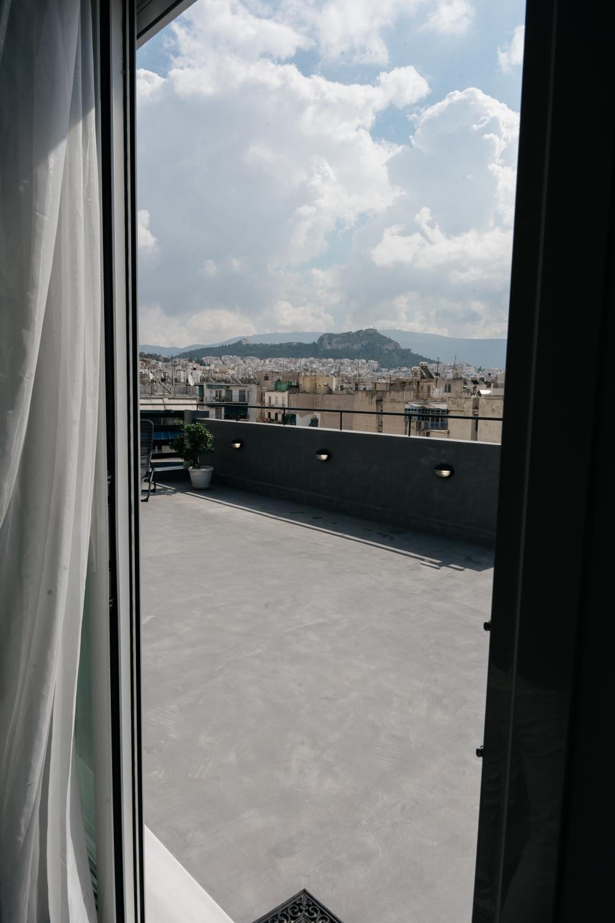 Smart-Stay Acropolis View