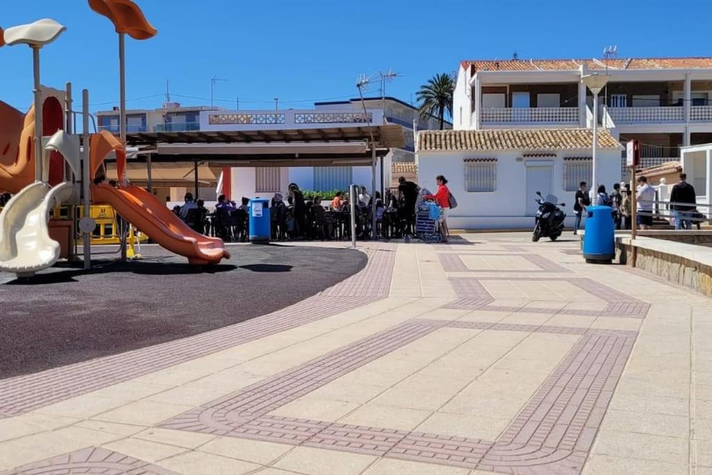 Apartamento Playa Piles -Familias-