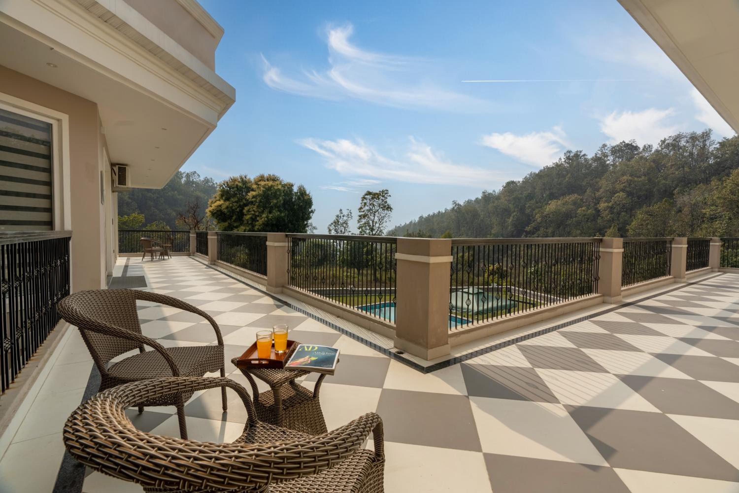 SaffronStays Sukh Saklana Haveli Royalty Rooms - Forest-view stay with pool, expansive lawns & dining near Rishikesh and Dehradun Airport