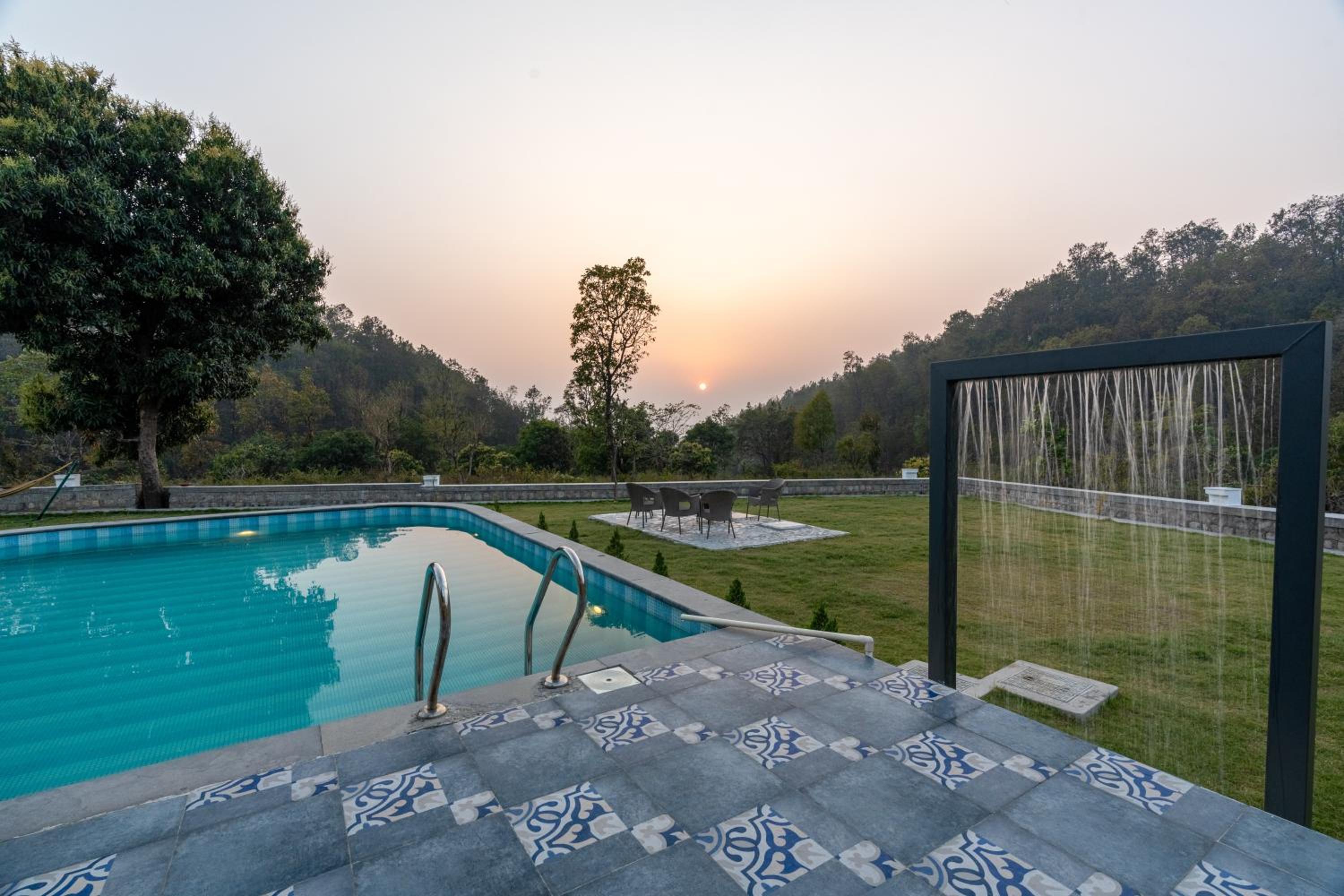 SaffronStays Sukh Saklana Haveli Royalty Rooms - Forest-view stay with pool, expansive lawns & dining near Rishikesh and Dehradun Airport