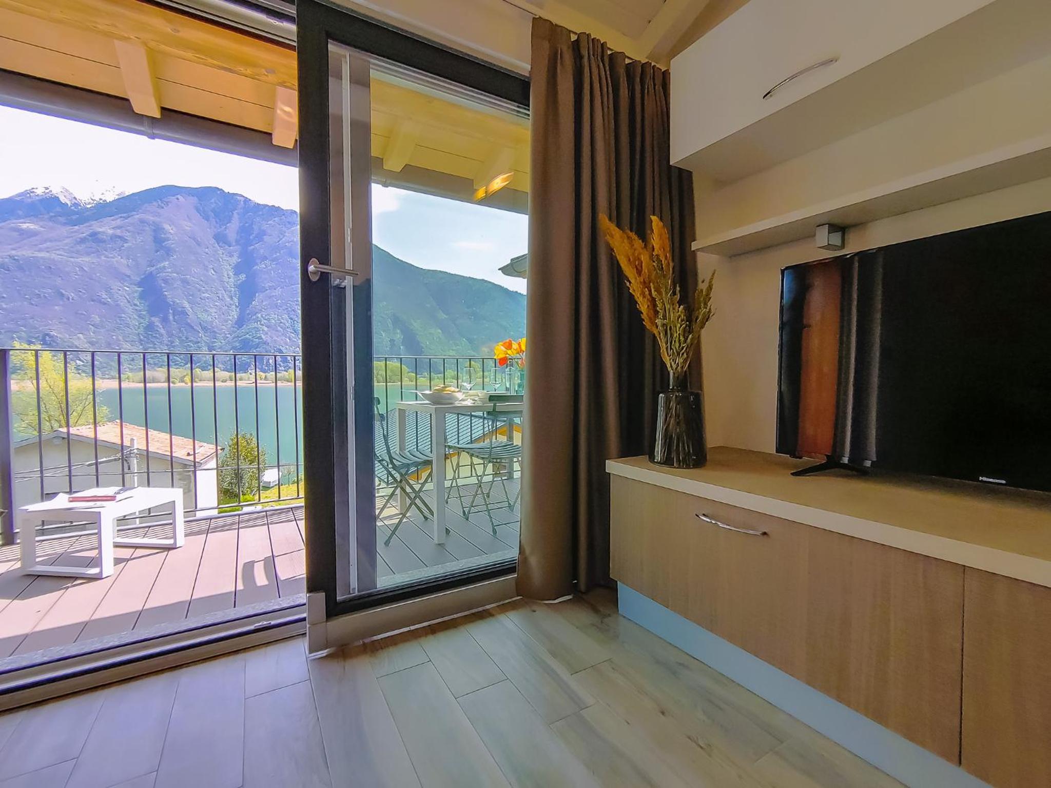 Dascio Dolce Ferienwohnung Panorama Balkon am See photo 4