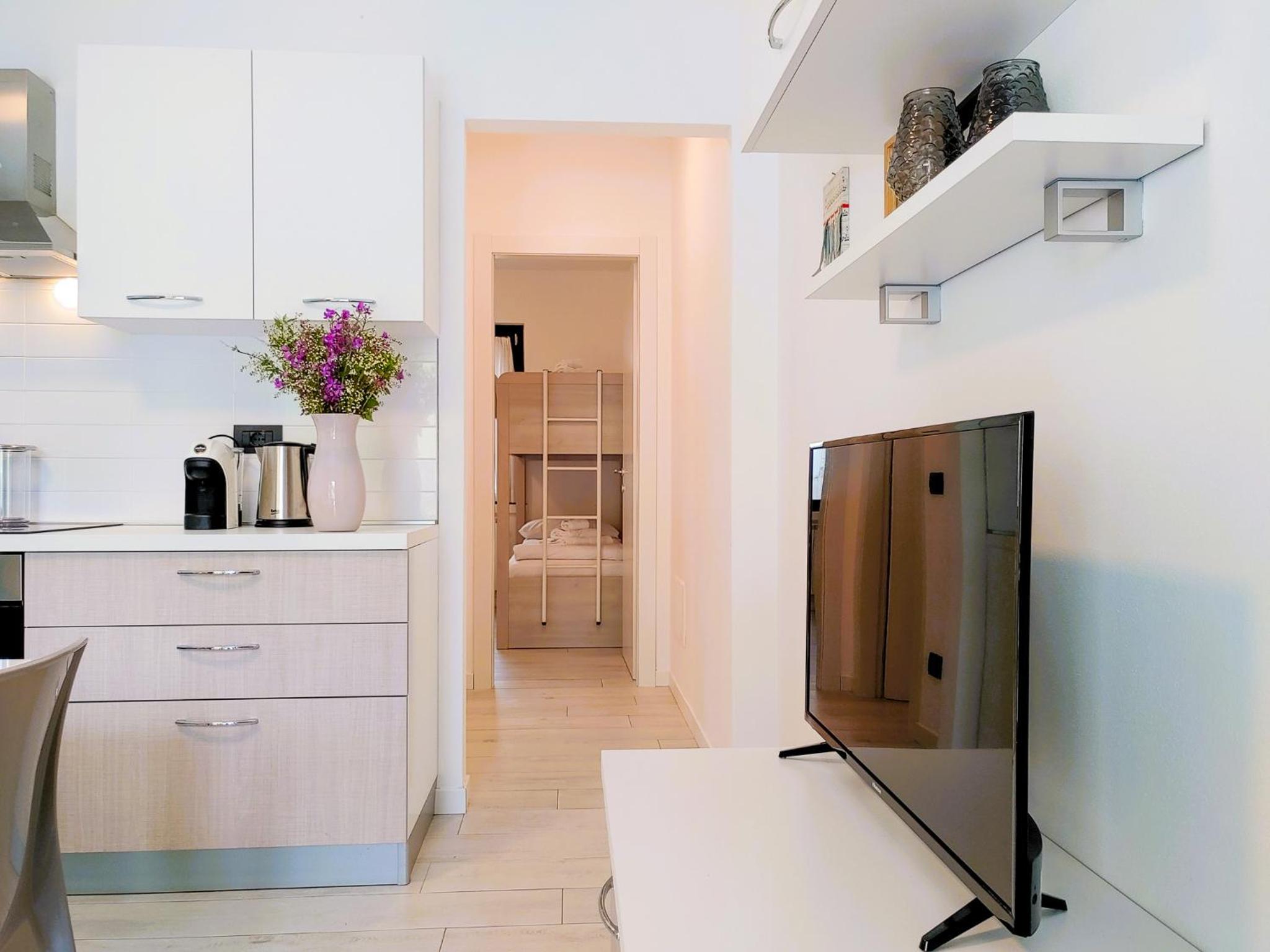 Dascio Paradise Ferienwohnung mit Dachterrasse am See
