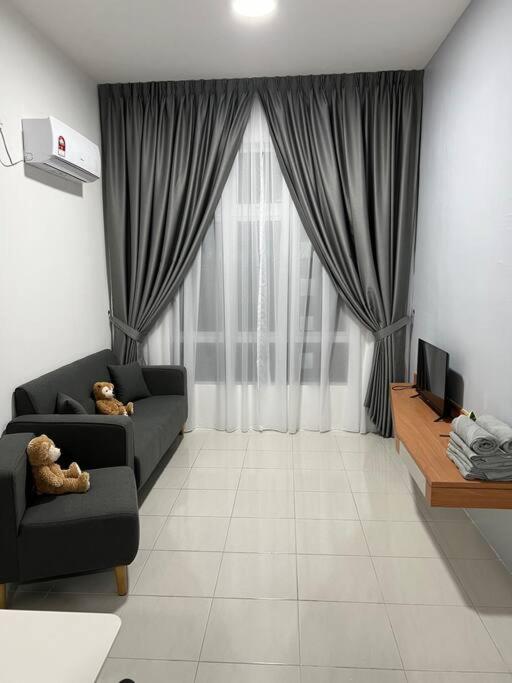 Ipoh Town Anderson Hana Suite 7 paxs 2R2B view 3