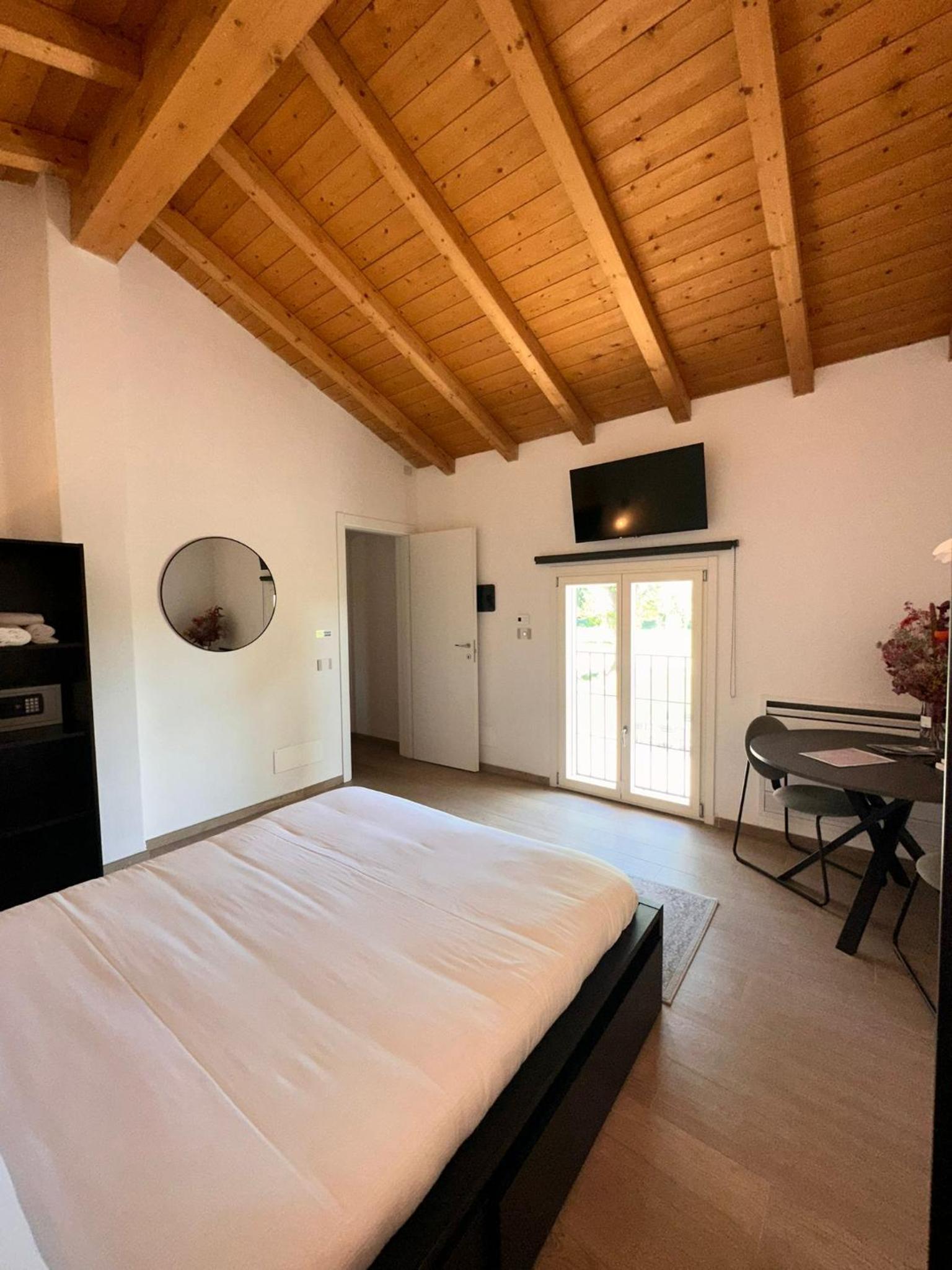 Villa Iris
