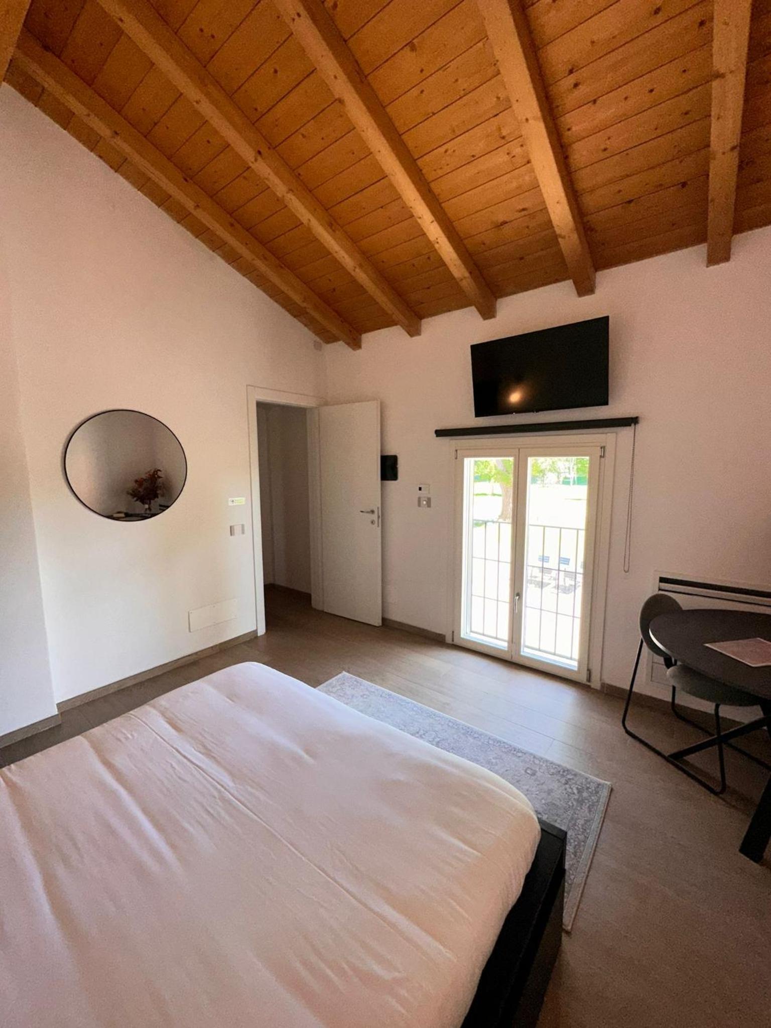Villa Iris