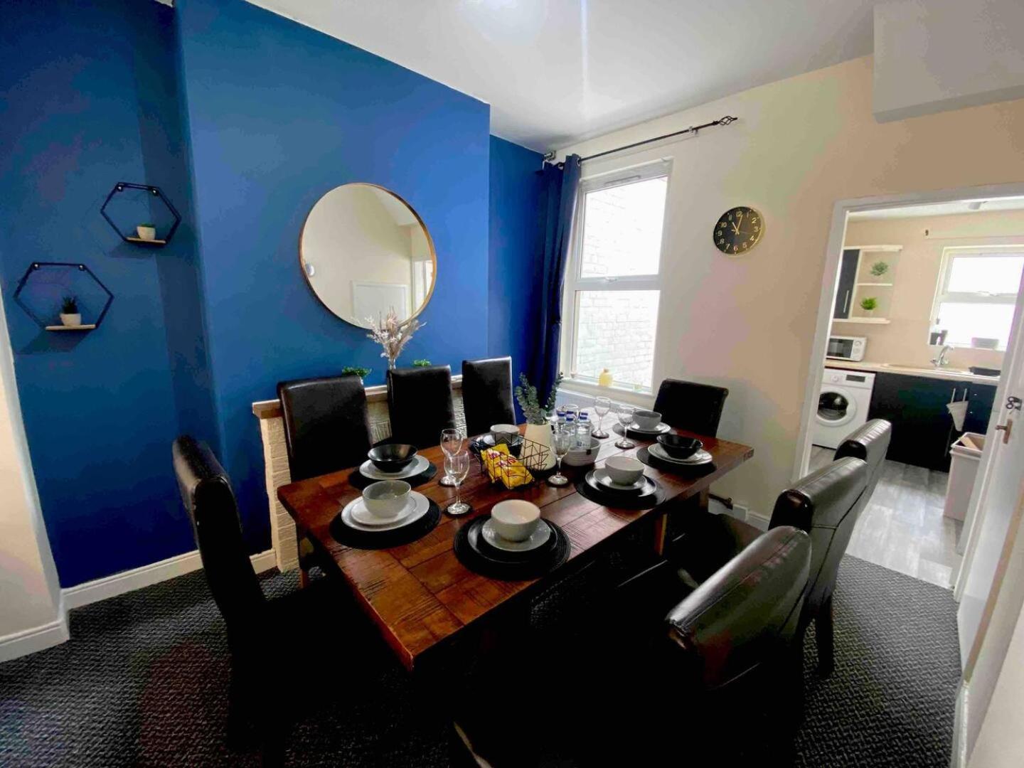 4BR House Popular Ravenhill Road