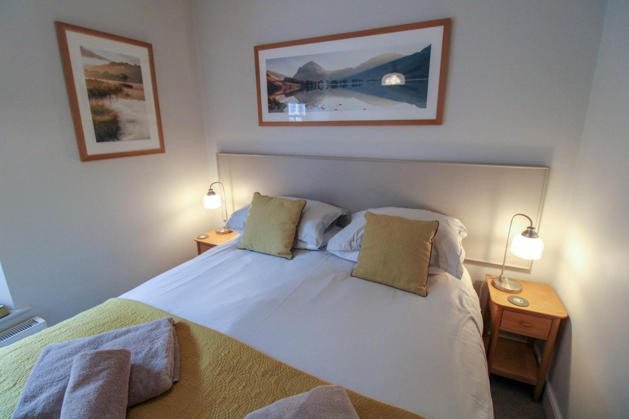 Cosy Cottage within walking distance of shops, pubs in Ambleside with wood burning stove