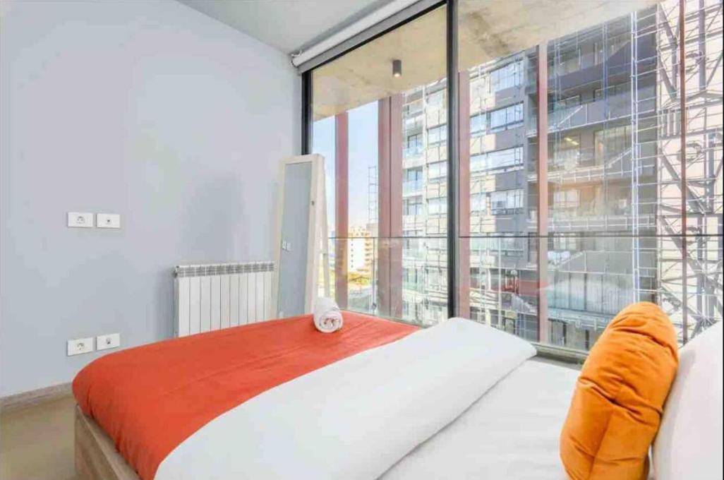 Livloft 2-BR in Mar Mikhael view 3