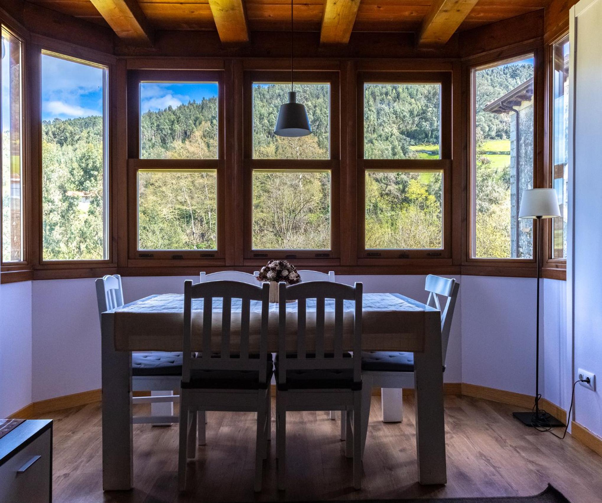43B Nature with parking by Aston Rentals view 4