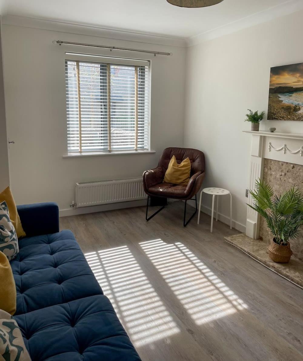 Comfortable Home w Private Parking Charlestown