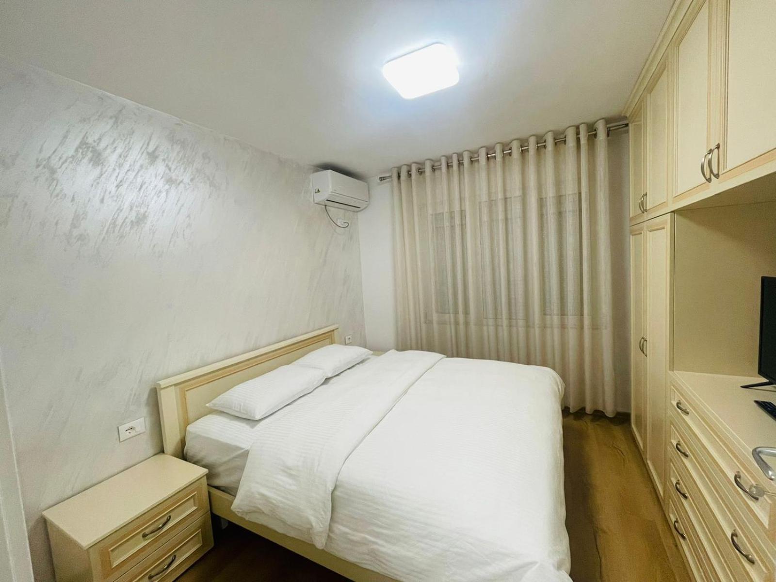 Caka’s Central Apartment
