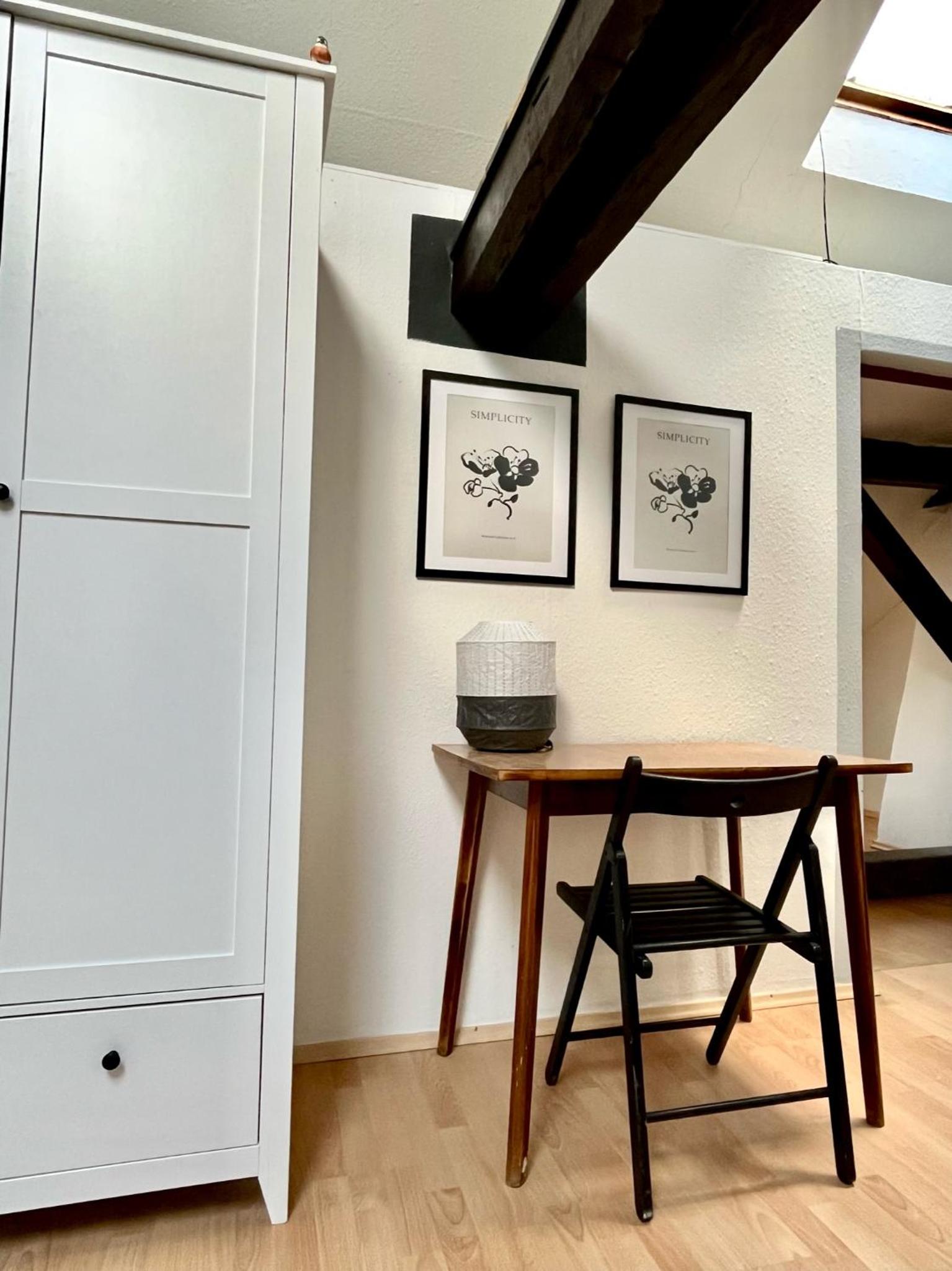 Attic 3 bedrooms apartment with 2 bathrooms