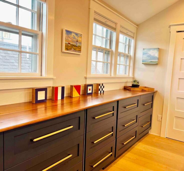 Luxury Water-View West End Condo