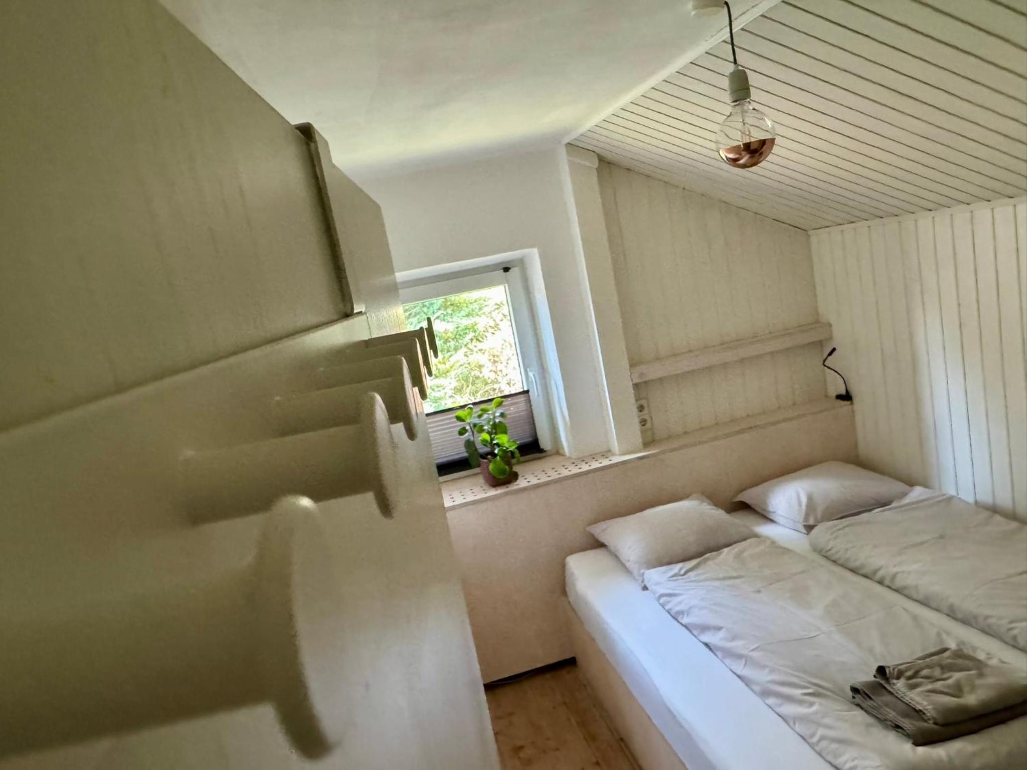 Chalet Franzi - Ruhiges Chalet mit Bergblick, Garten und gratis Eintritt ins Solarbad