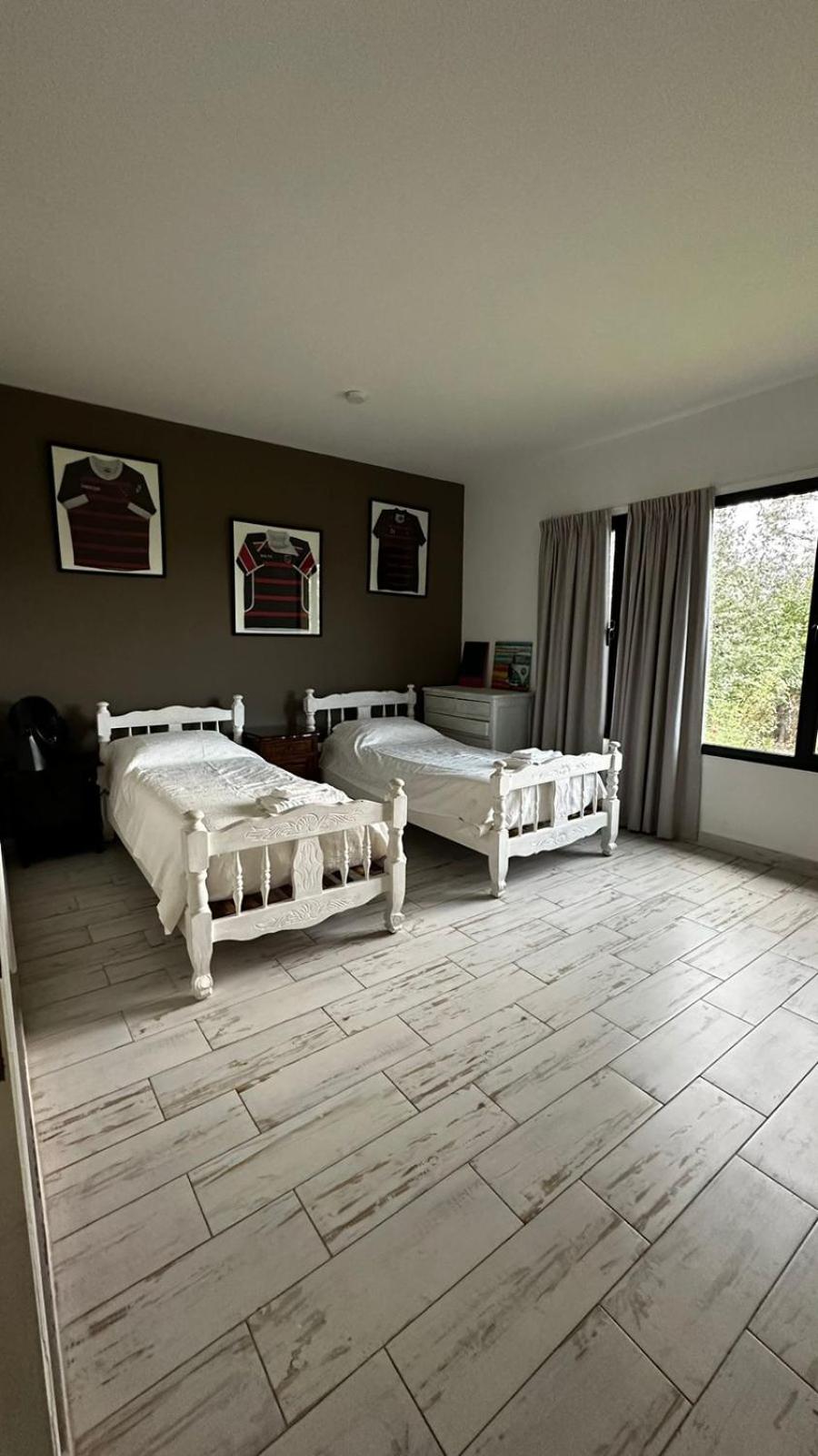 casa con pileta grande en Castellanos San Lorenzo ,paisaje unico, tranquilidad y comodidad
