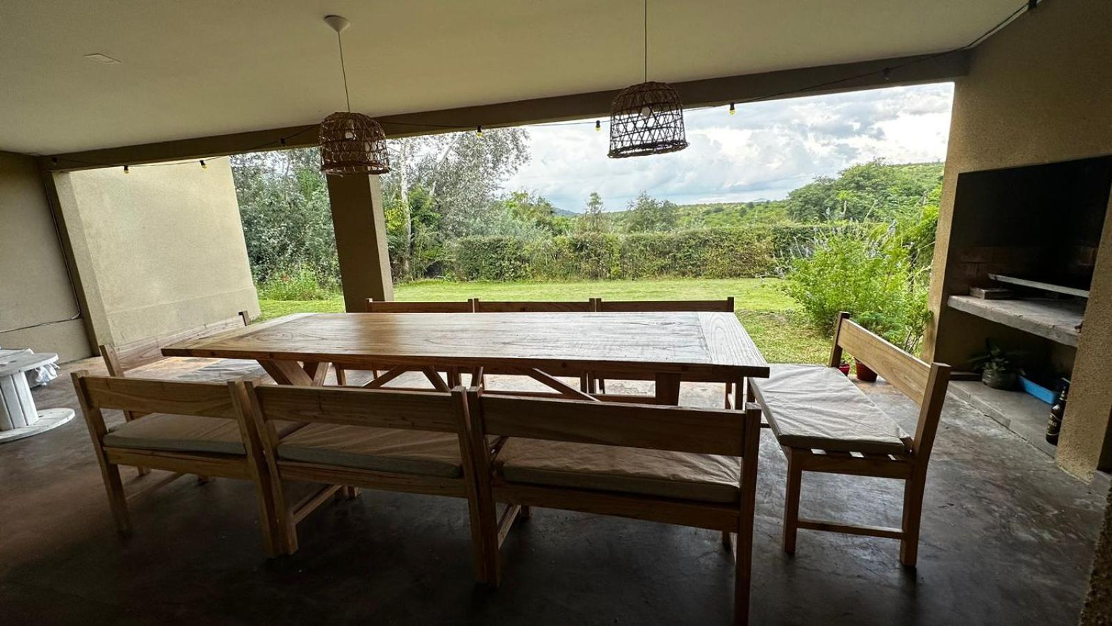 casa con pileta grande en Castellanos San Lorenzo ,paisaje unico, tranquilidad y comodidad