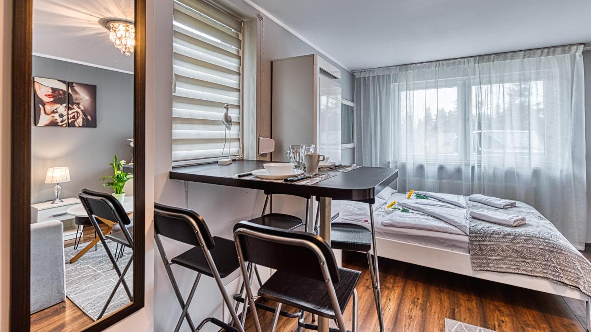 ROYAL APARTS Villa Vika Apartamenty Górskie z ogrodem
