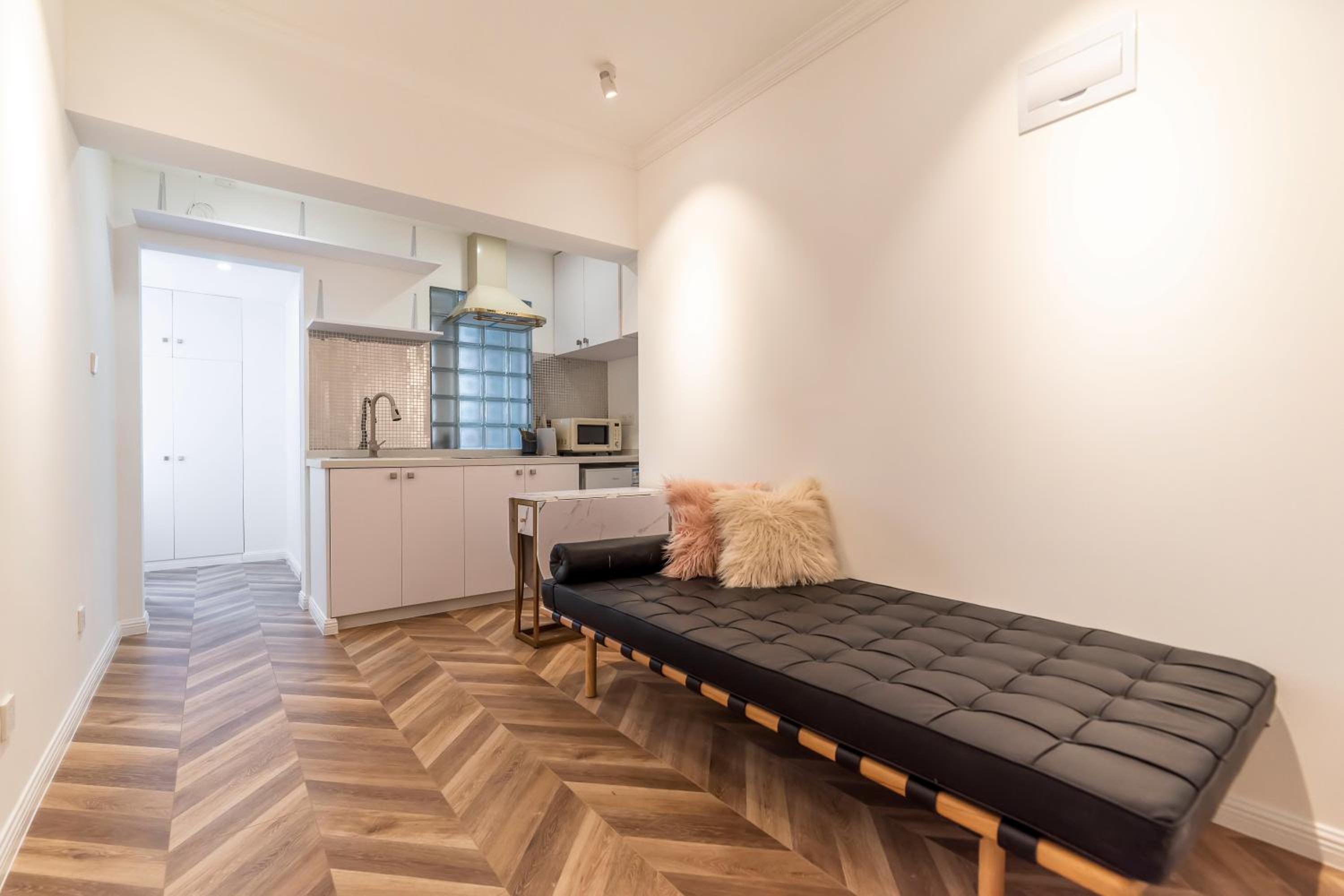 Shanghai Hills& Xu's Cozy Apartment,Lujiazui area,Line 6&9 and Near The Bund