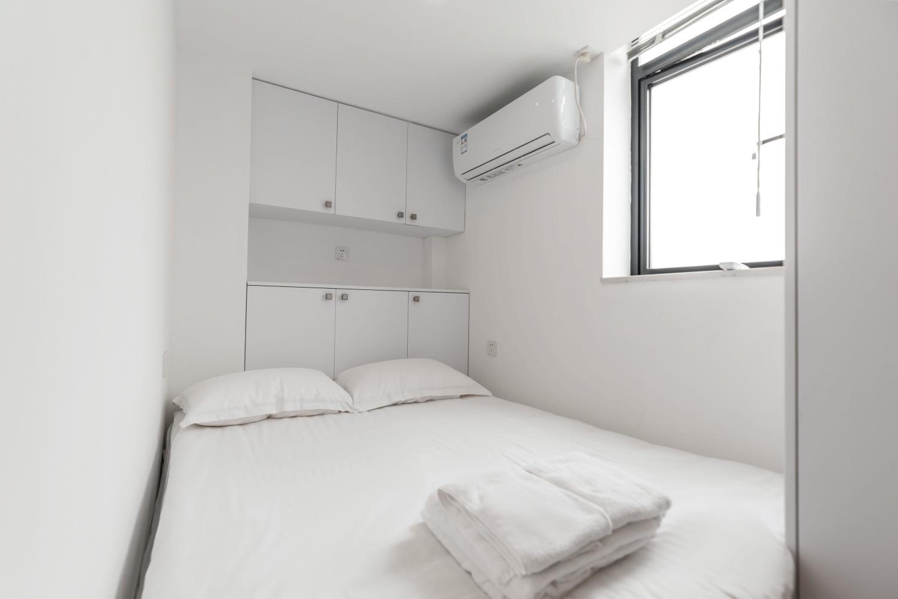 Shanghai Hills& Xu's Cozy Apartment,Lujiazui area,Line 6&9 and Near The Bund
