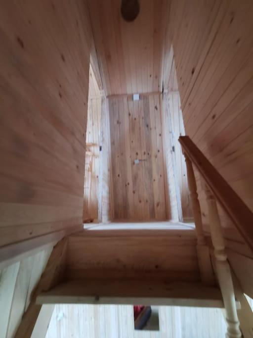 Cloudtop hut