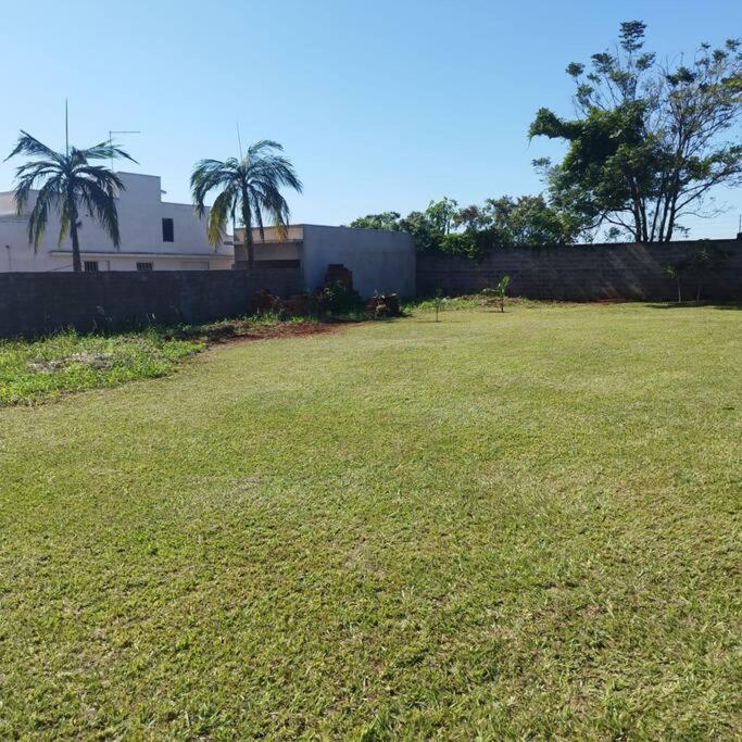 Condomínio fechado casa próximo Rio Paranapanema