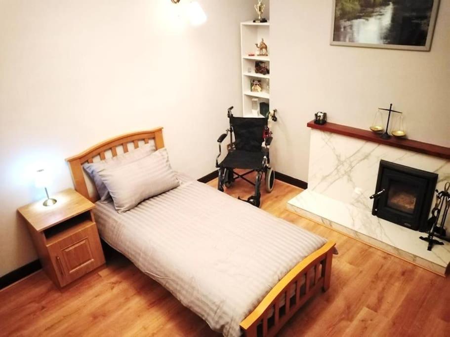 Annalee House, Knappagh Valley - 1 hour to Airport view 4