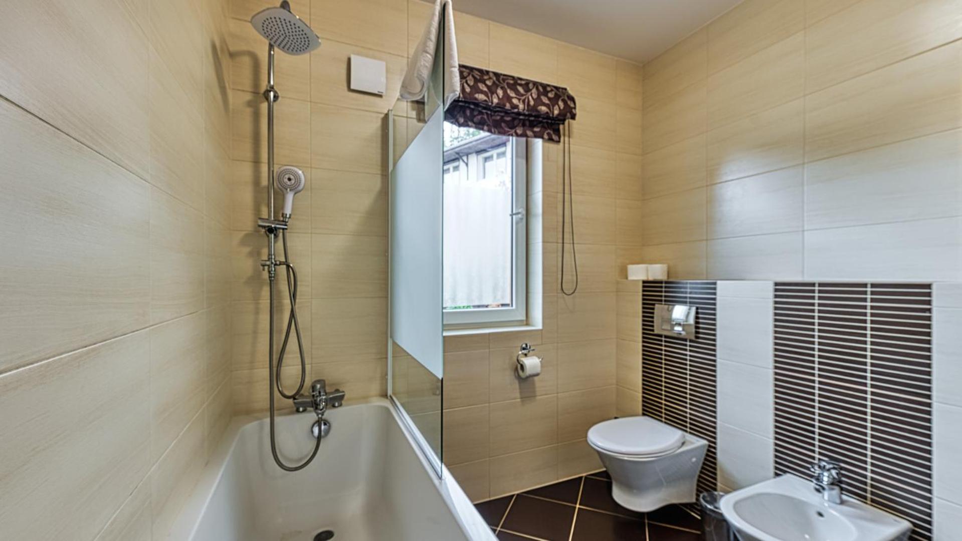 ROYAL APARTS Villa Vika Apartamenty Górskie z ogrodem