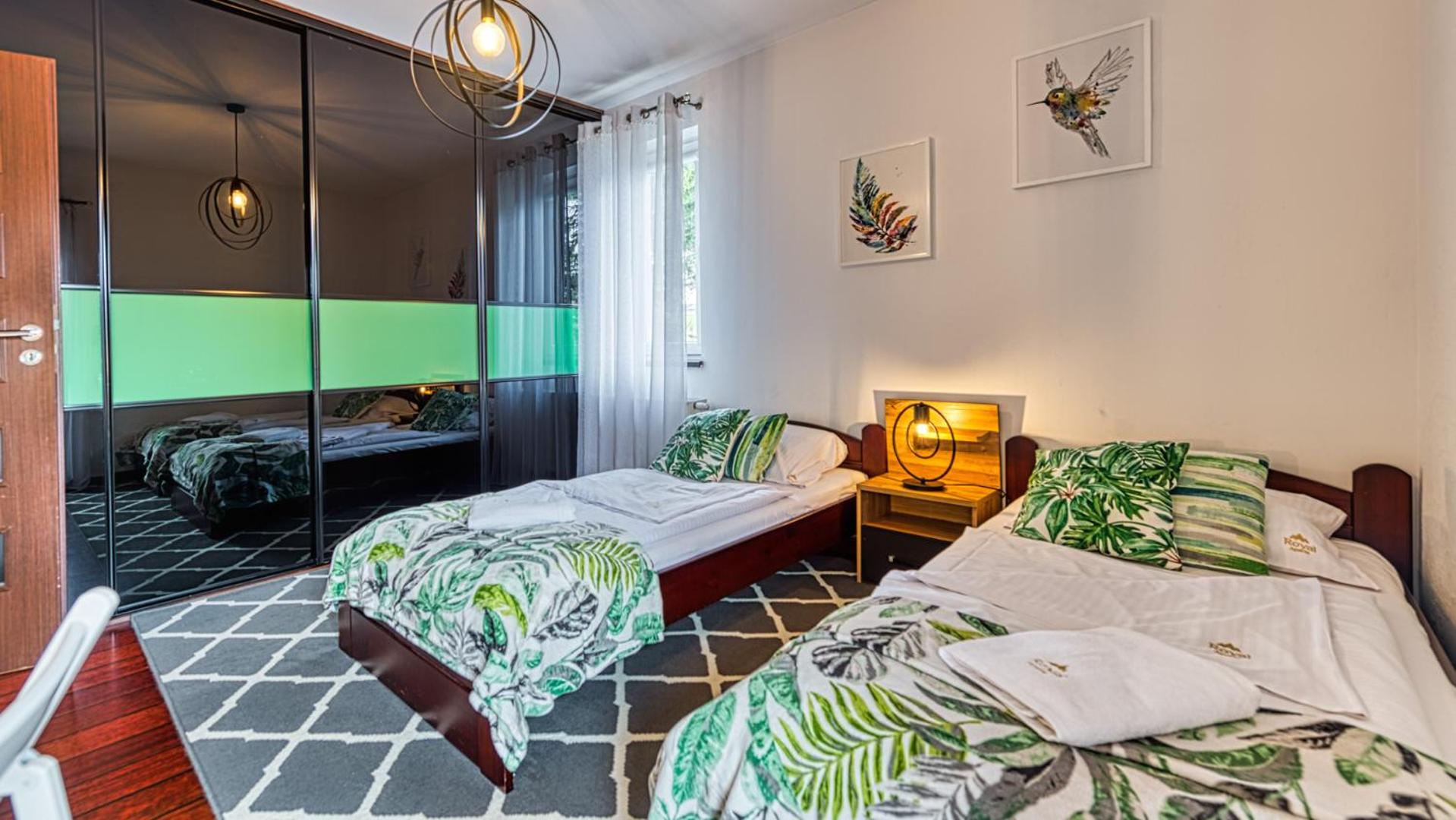 ROYAL APARTS Villa Vika Apartamenty Górskie z ogrodem
