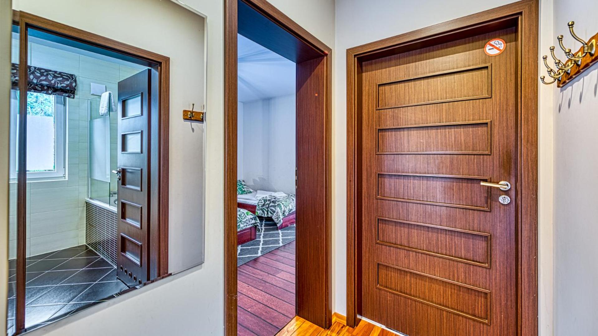 ROYAL APARTS Villa Vika Apartamenty Górskie z ogrodem