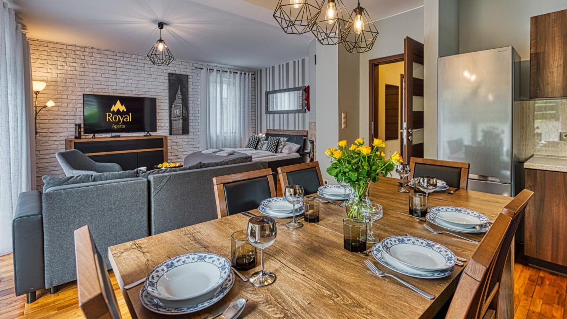 ROYAL APARTS Villa Vika Apartamenty Górskie z ogrodem