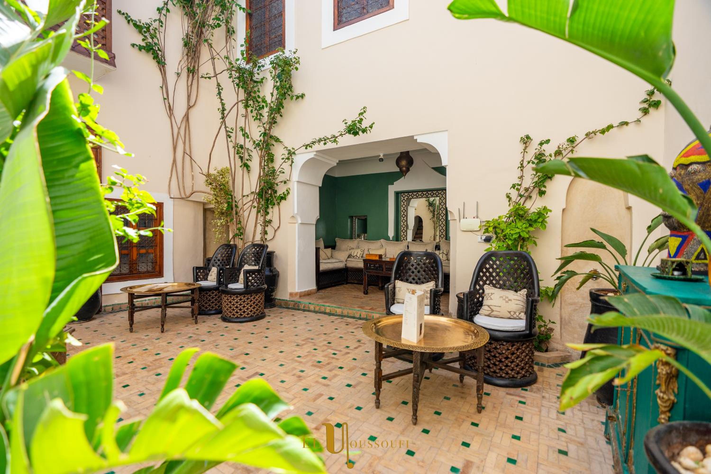 lounge