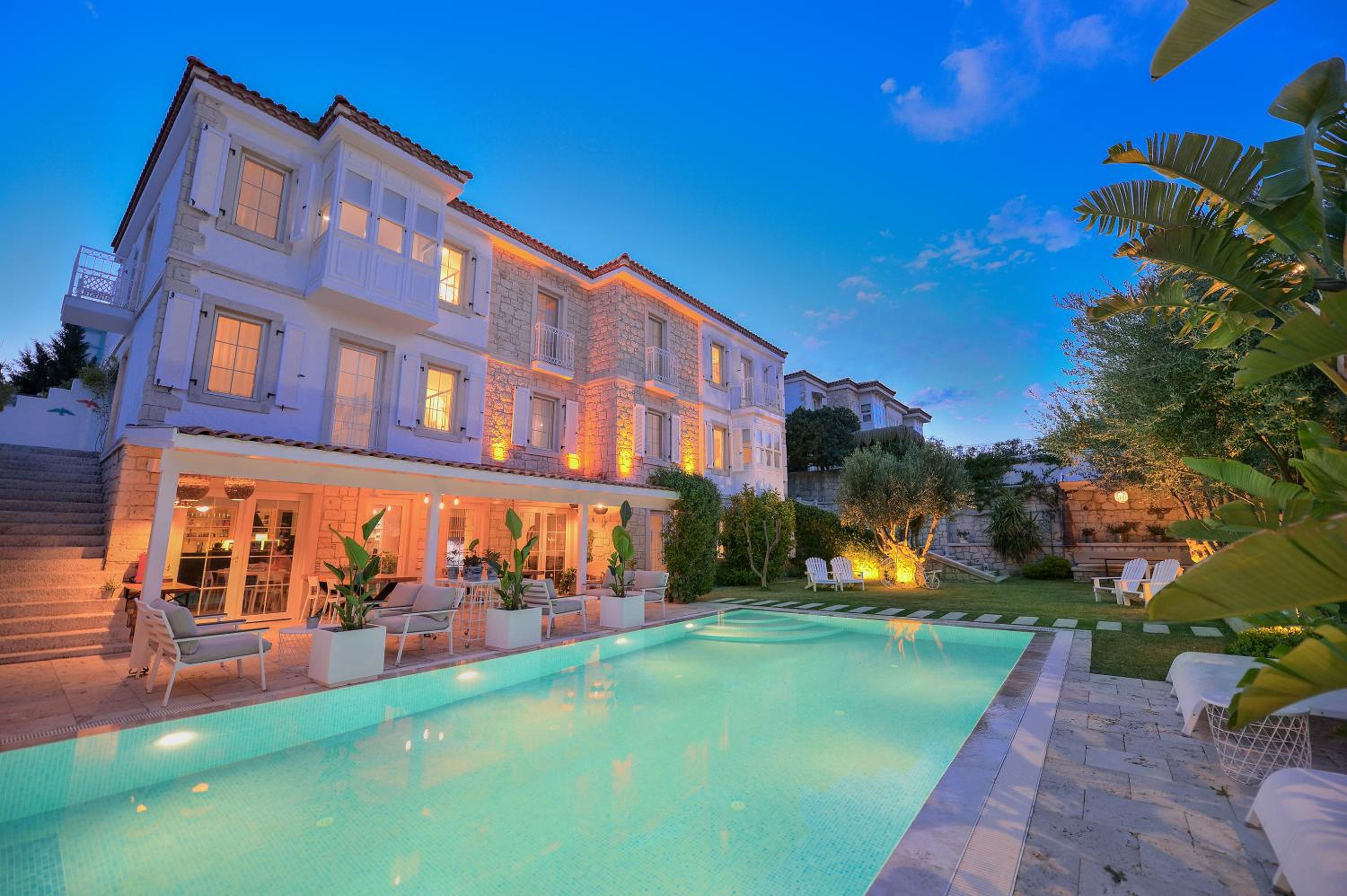 Hotel Peremere Alacati Otel - Image 1