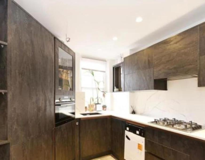 2 bed flat in St Johns Wood