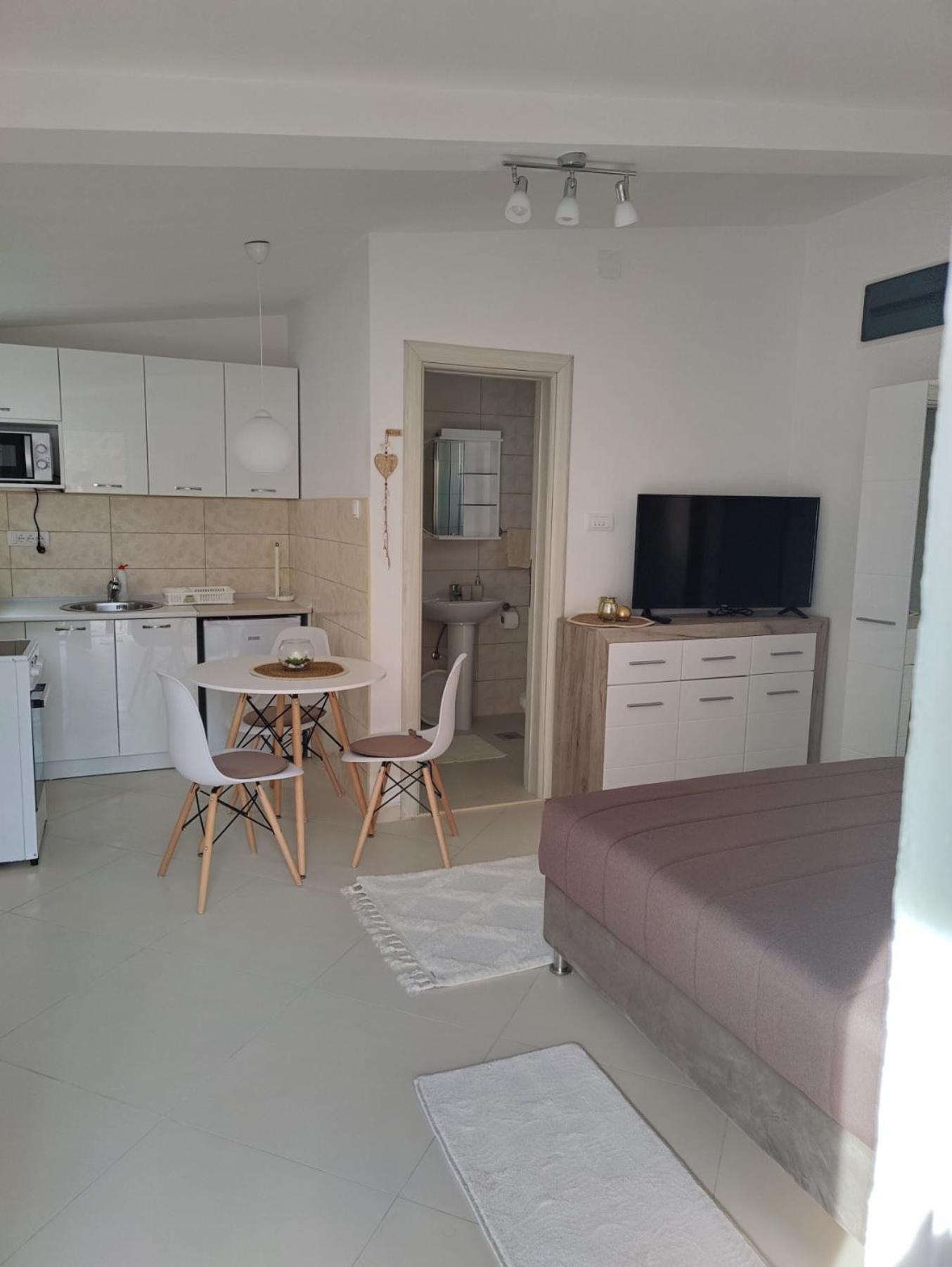 Apartments Gabi&Zdenka Tivat view 5