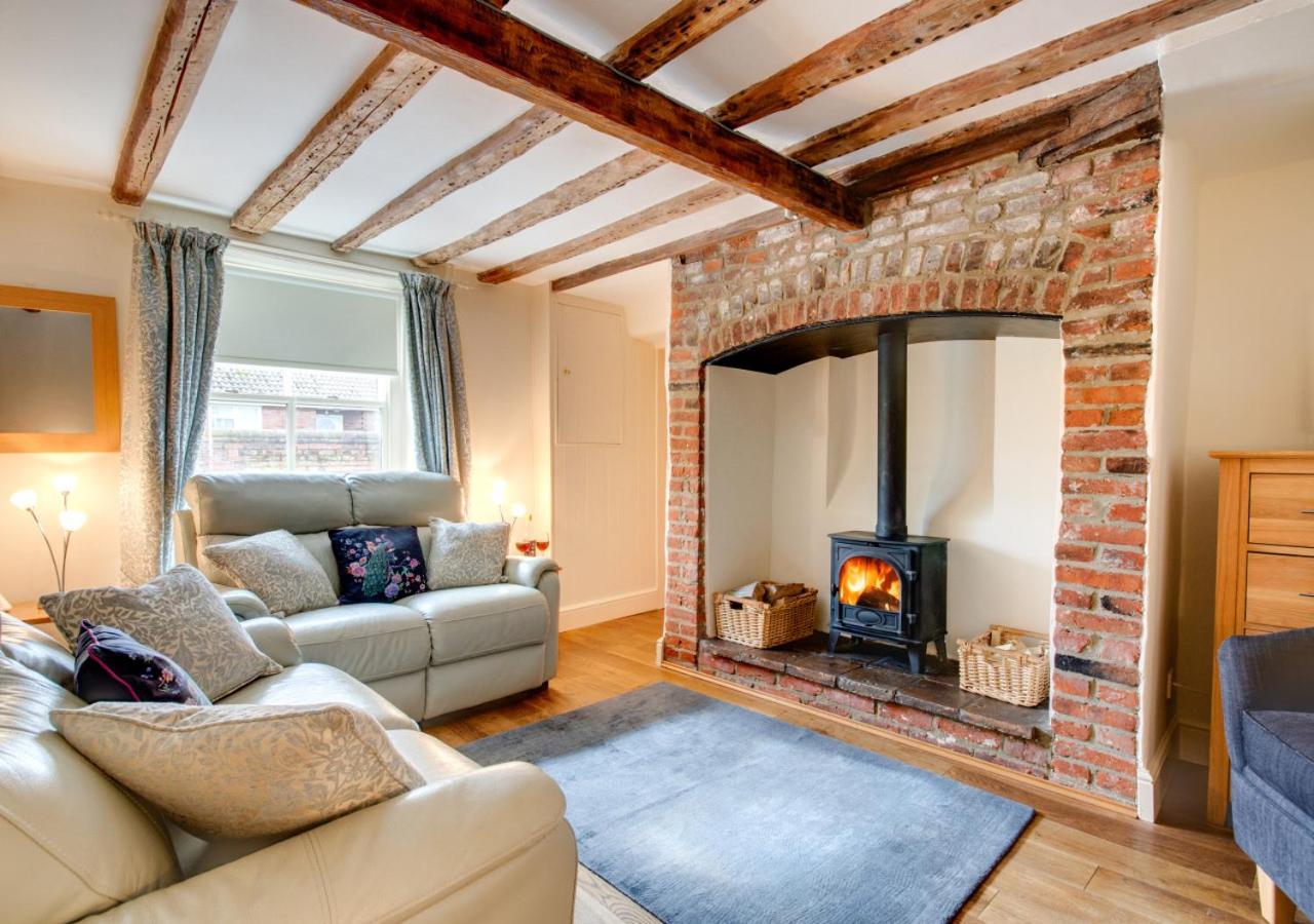 3 Bed in Wells-next-the-Sea oc-683