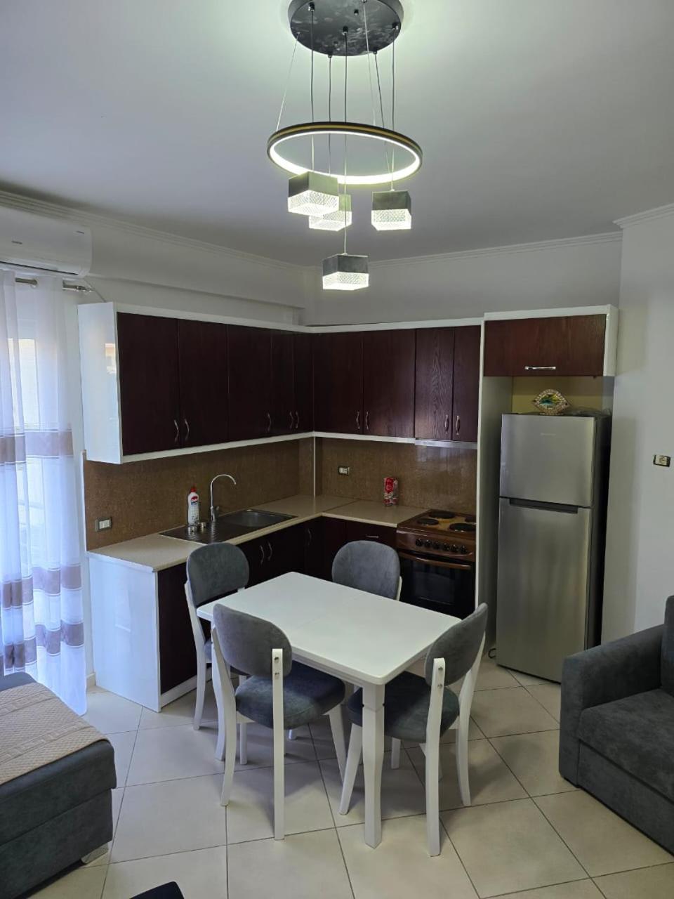 Apartment Edi