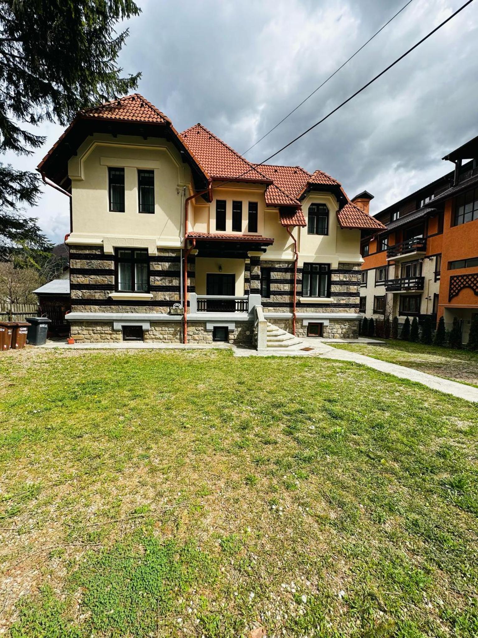 Vila Rapsodia Sinaia