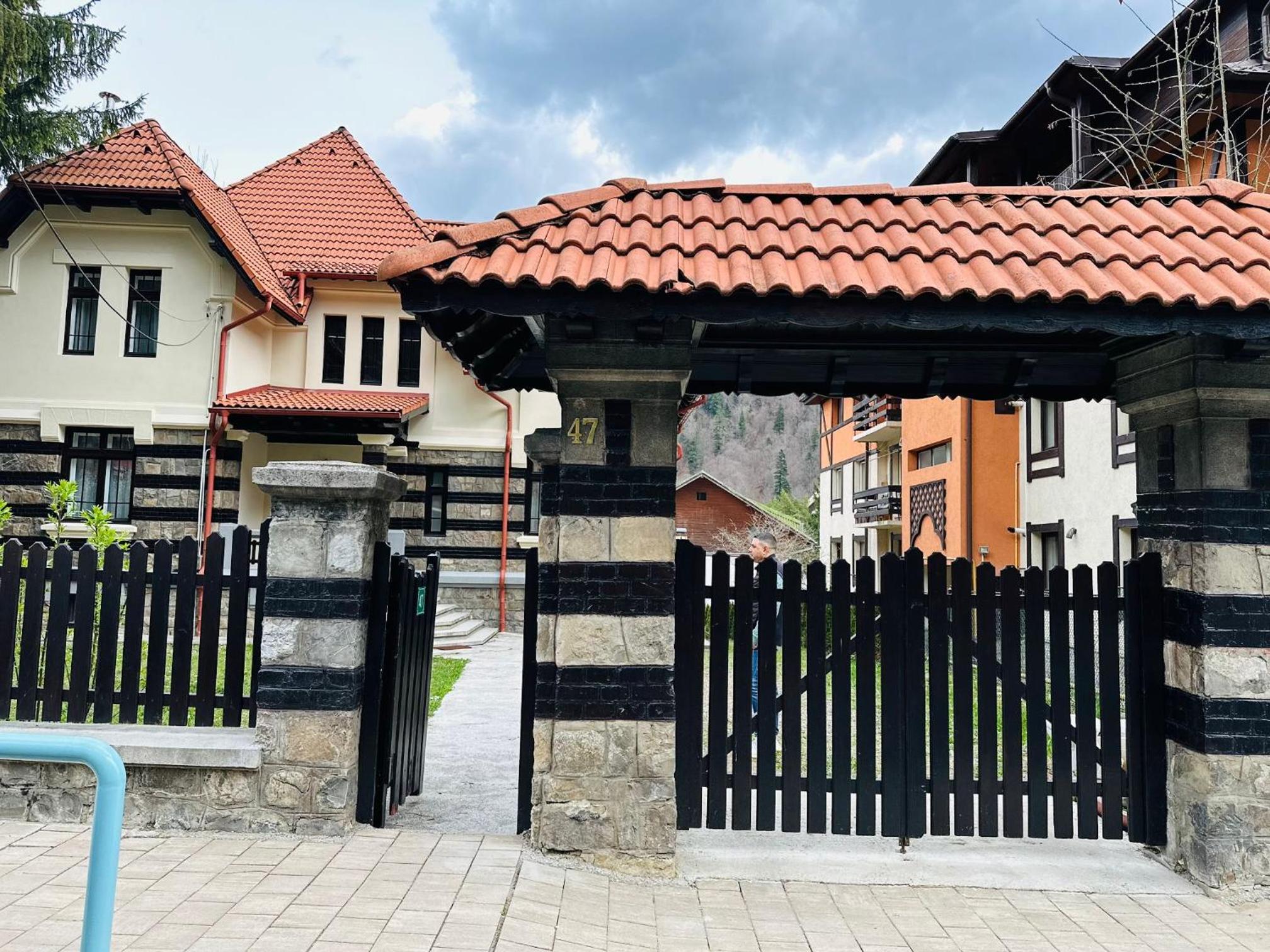 Vila Rapsodia Sinaia