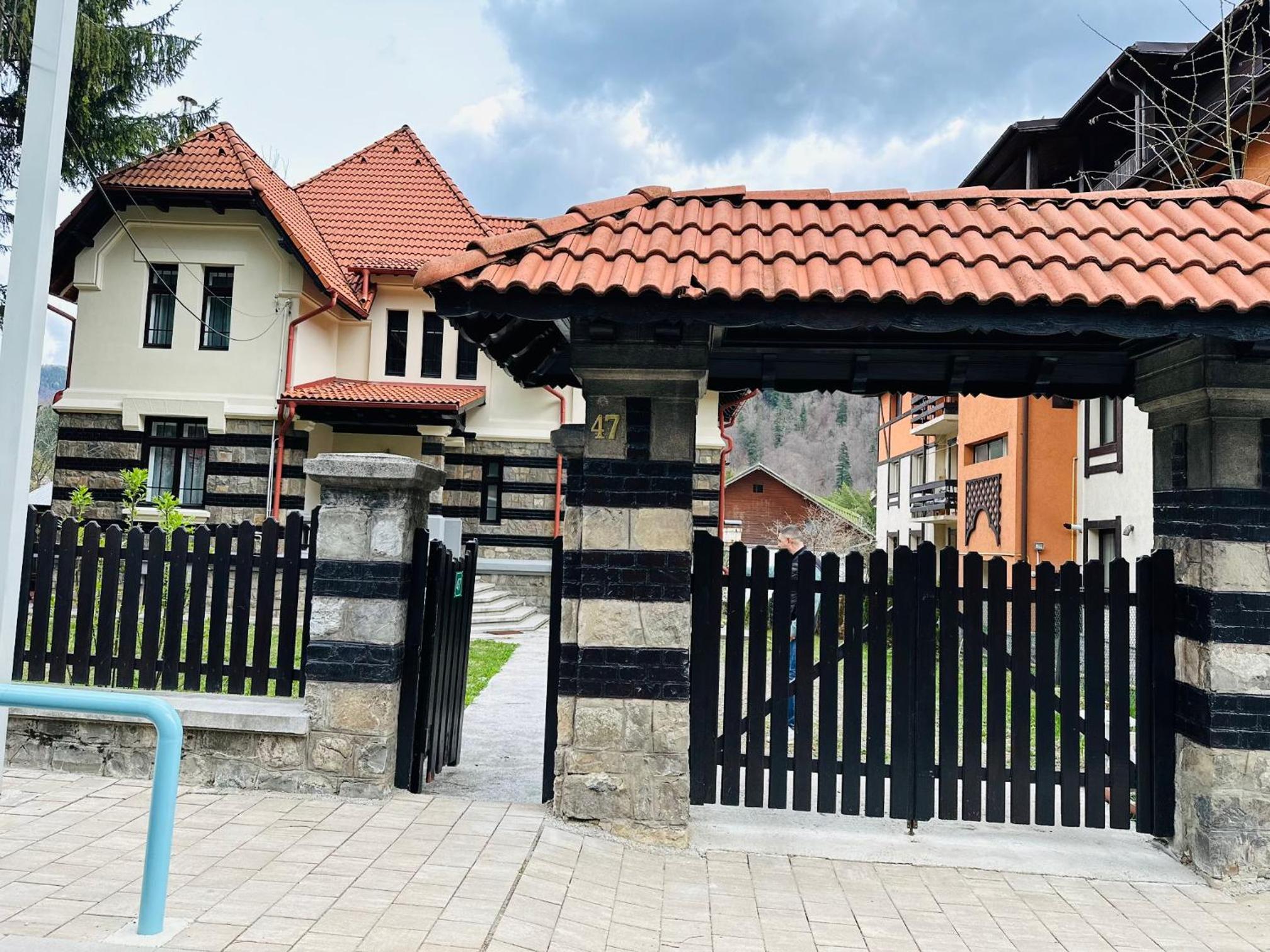 Vila Rapsodia Sinaia