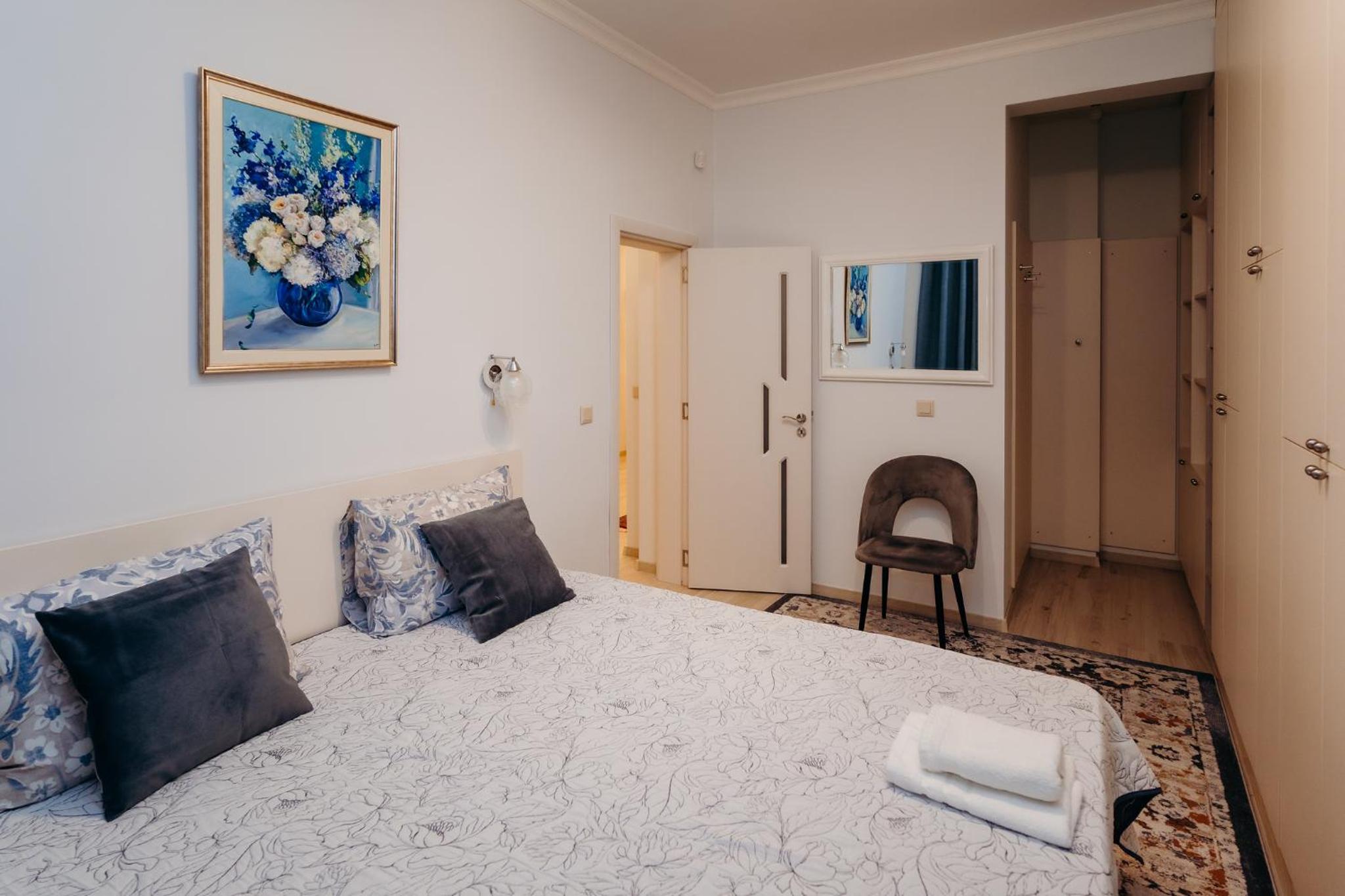 Krum Khan Top Centre Apartment